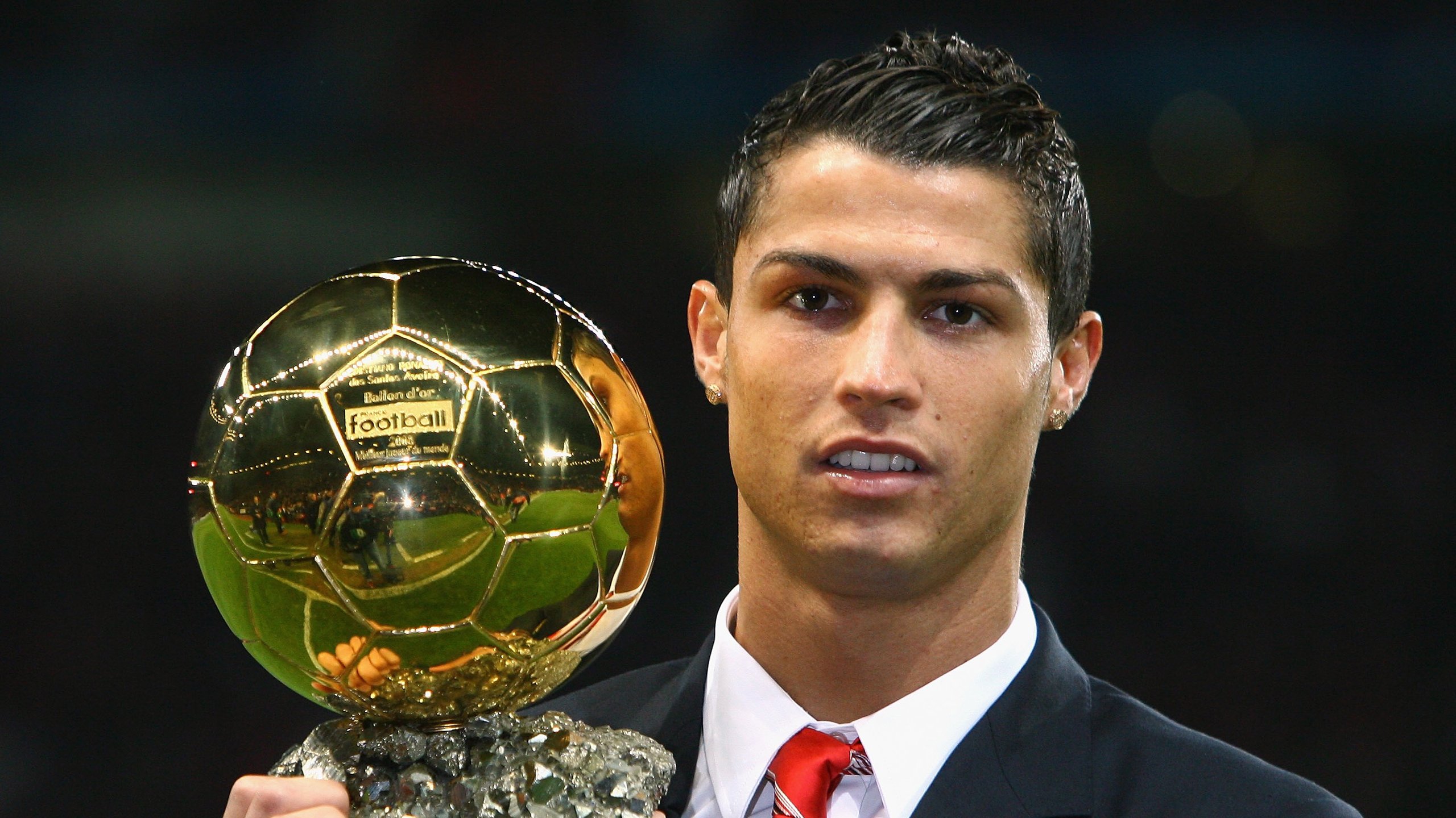 勒沃库森表现不佳，法兰克福迎来反超良机？，德国杯勒沃库森vs法兰克福